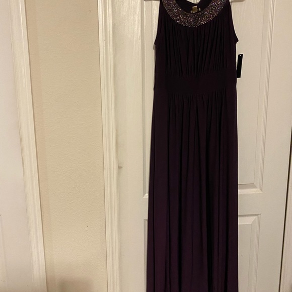 Haani Special Occasion Dress - Picture 2 of 6